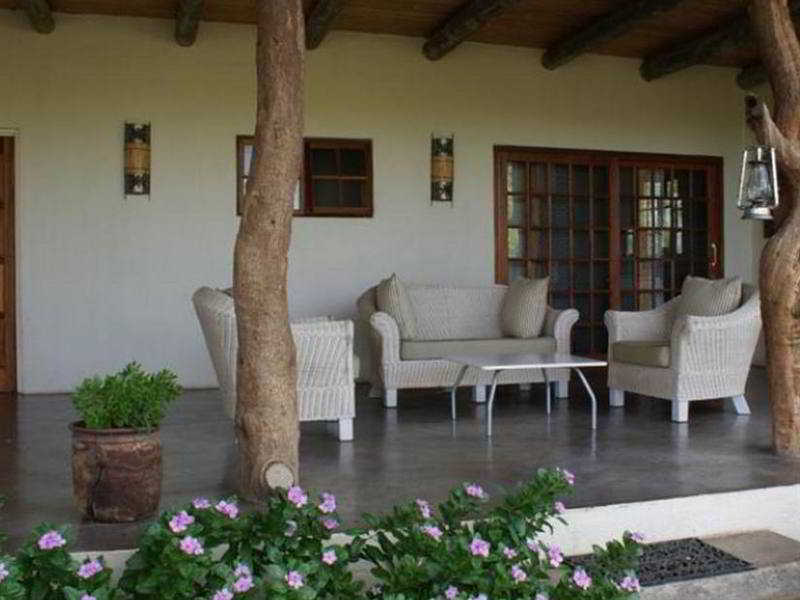 Mbizi Bush Lodge 팔라보르와 외부 사진