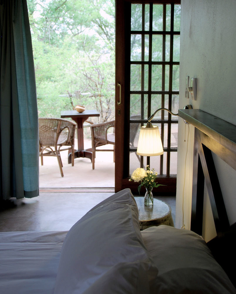 Mbizi Bush Lodge 팔라보르와 외부 사진