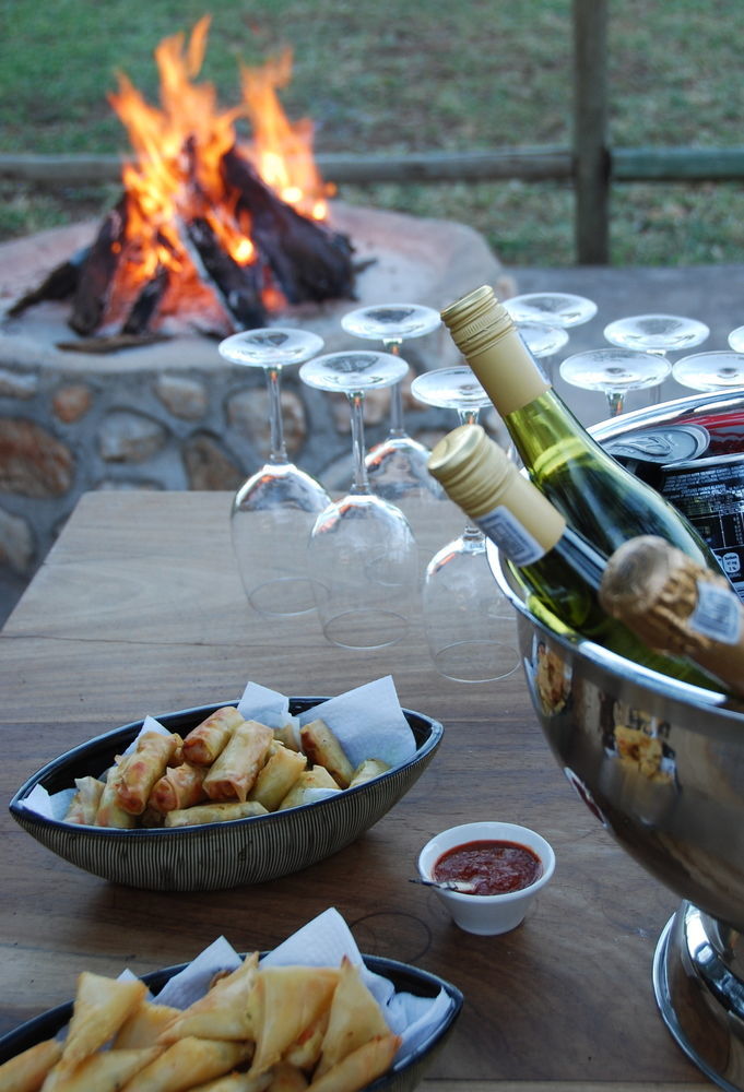 Mbizi Bush Lodge 팔라보르와 외부 사진